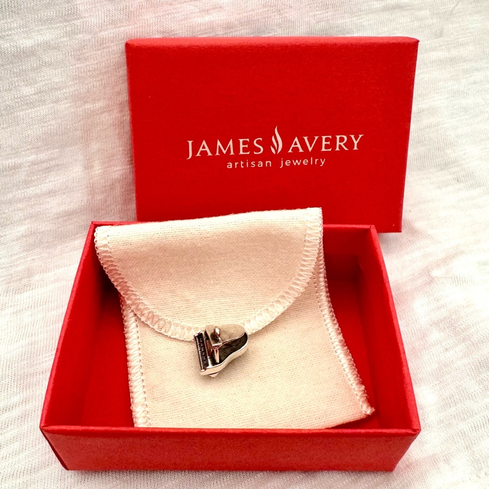 James Avery RETIRED Piano charm sterling silverwith Red Box & anti-tarnish pouch
